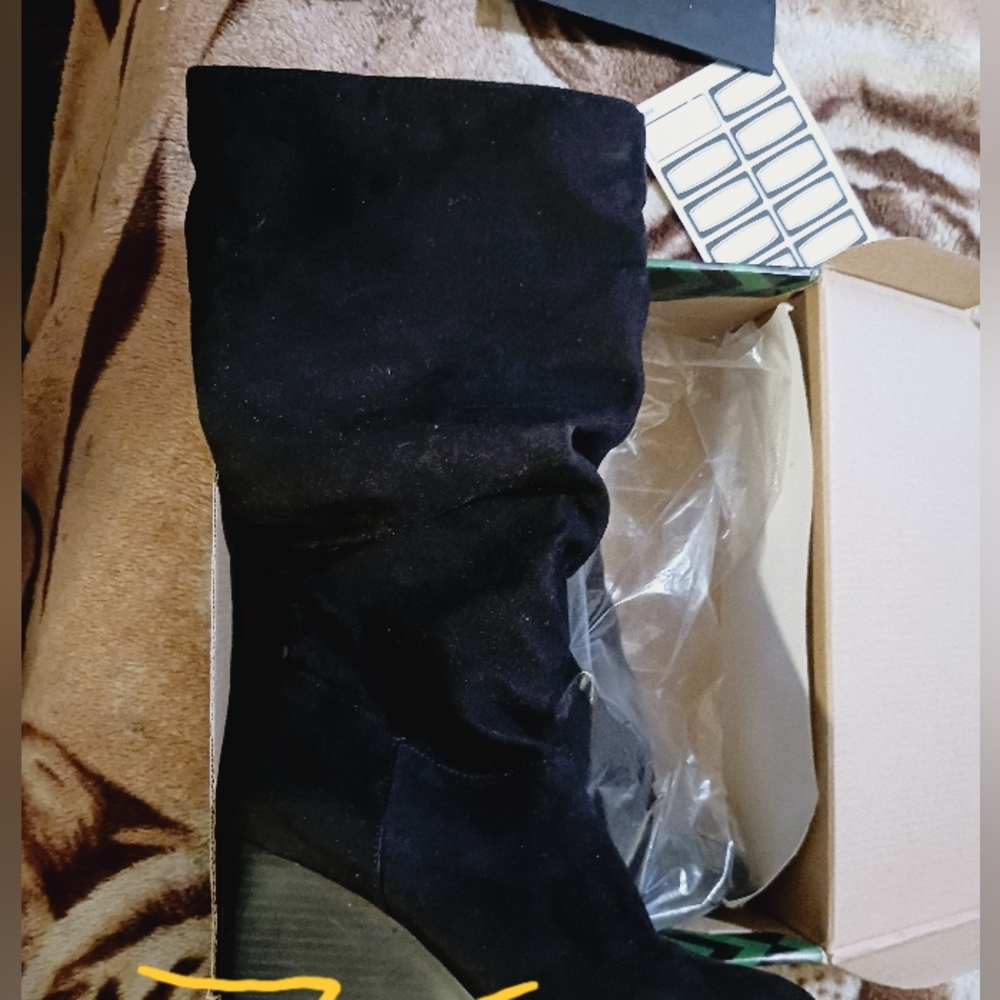 A.n.a. Black Slouch Boots 7 1/2 M - Picture 3 of 5